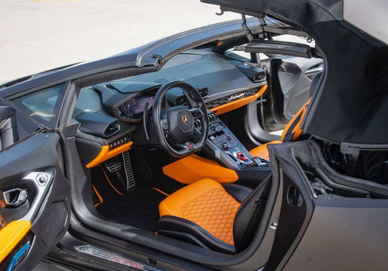 Lamborghini Huracan Spider| Go Crazy Exotics Car Rentals