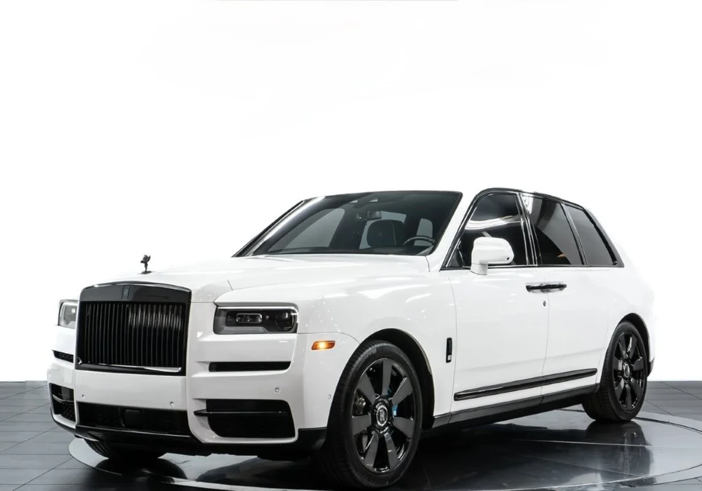 Rolls Royce Cullinan Rental | Go Crazy Exotics