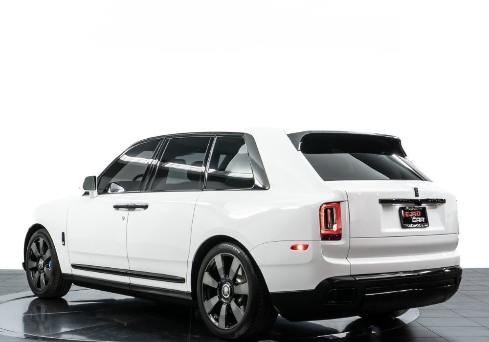 Rolls Royce Cullinan | Go Crazy Exotics Car Rentals