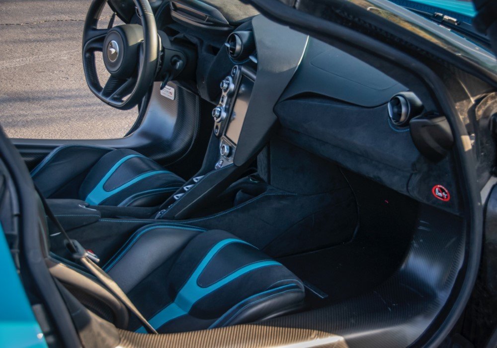 Mclaren 720s | Go Crazy Exotics Car Rentals